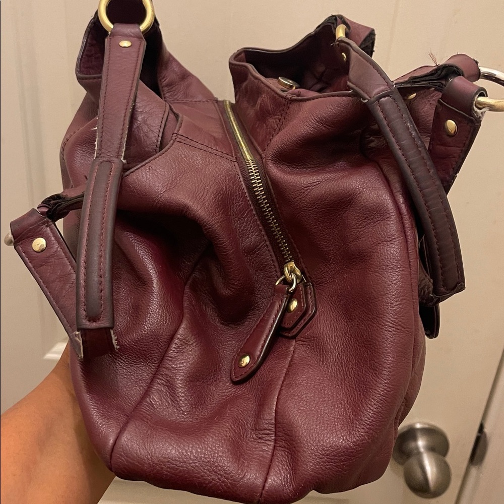 Coach, please check all picture of condition - Picture 7 of 17